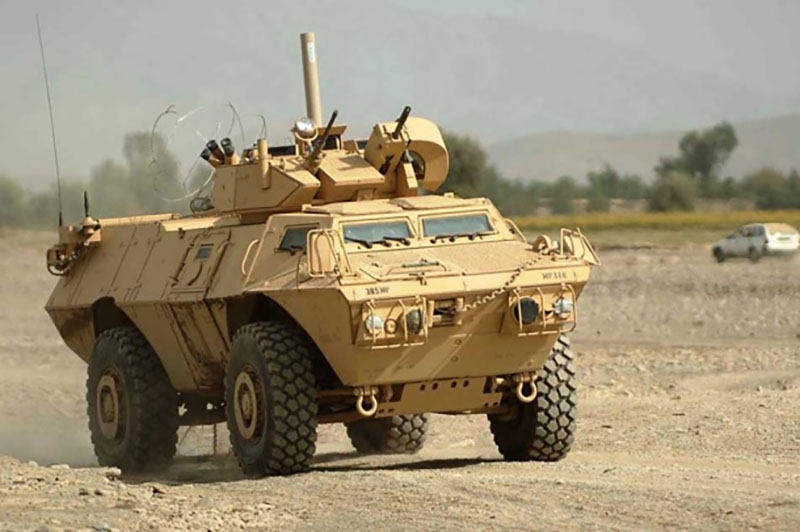 Бронетранспортер M1117